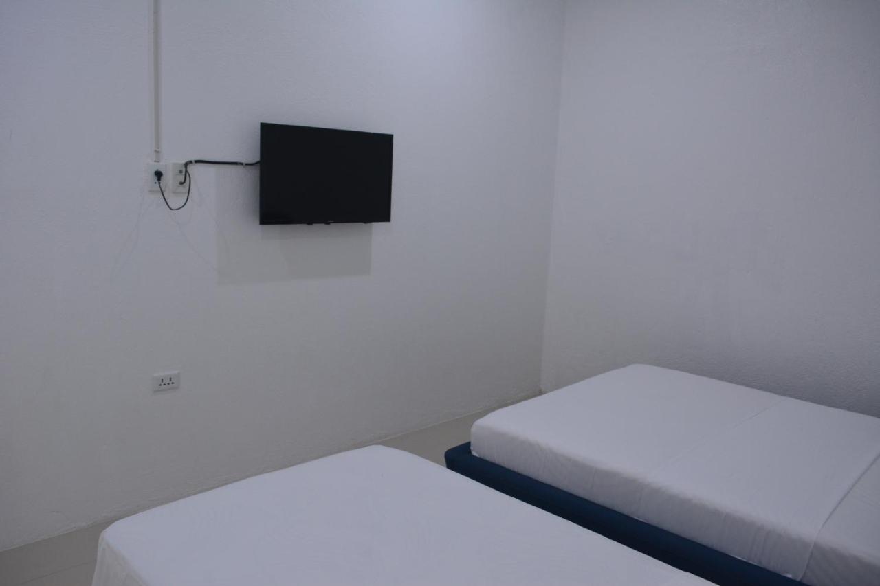 Sergi'S Resort And Hotel Palompon ภายนอก รูปภาพ